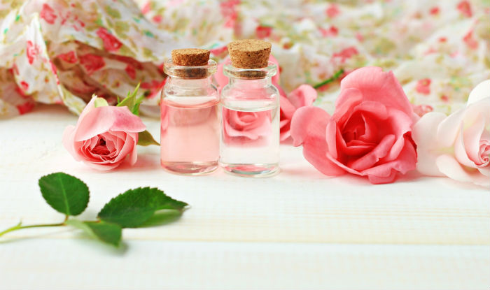 Beauty Benefits of Rose Water
